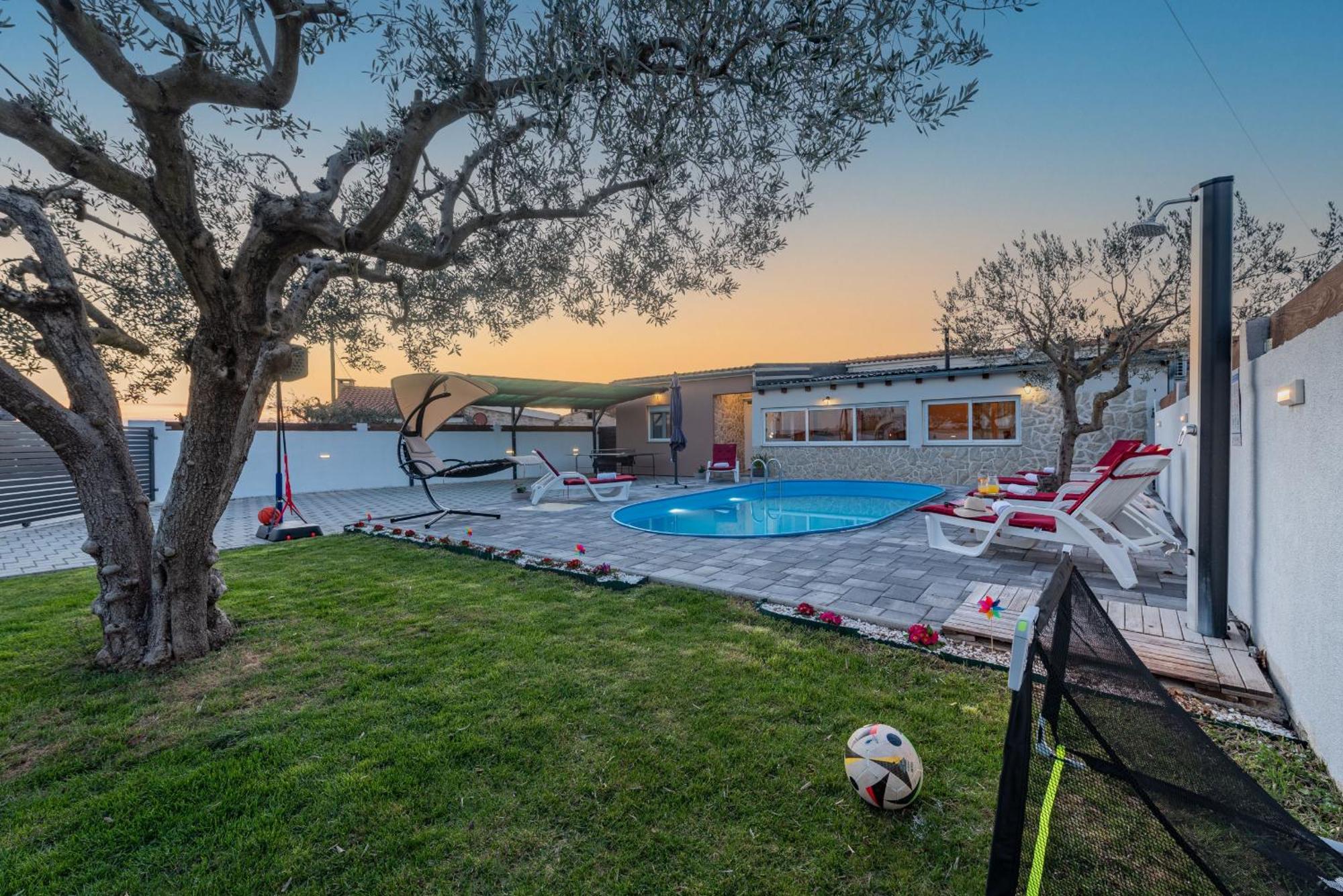 Villa Luma Zadarvillas Gorica  ภายนอก รูปภาพ